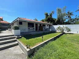 Parrot Resort Moalboal