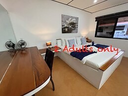 Parrot Resort Moalboal