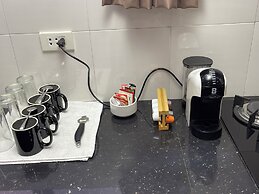 Parrot Resort Moalboal