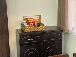 Parrot Resort Moalboal