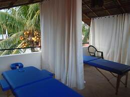 Parrot Resort Moalboal