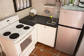 Horseshoe Crab Cottage - Hostel