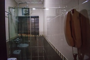 Maidaville Hotel and Suites