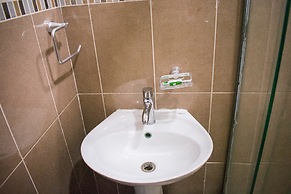 Maidaville Hotel and Suites