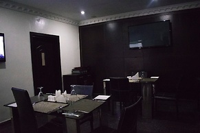 Maidaville Hotel and Suites