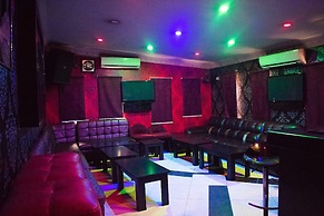 Maidaville Hotel and Suites