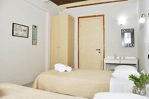 Villa Lakki The View