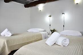 Villa Lakki The View