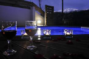 Villa Lakki The View