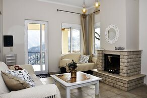 Villa Lakki The View