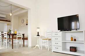 Villa Lakki The View