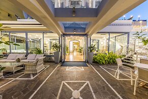 Royal Boutique Hotel