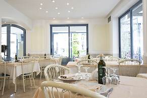 Royal Boutique Hotel