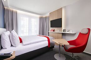 Holiday Inn Express Berlin - Alexanderplatz by IHG