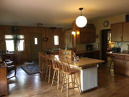 Artha Bed and Breakfast