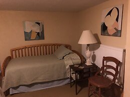 Artha Bed and Breakfast