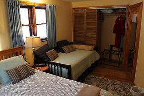 Artha Bed and Breakfast