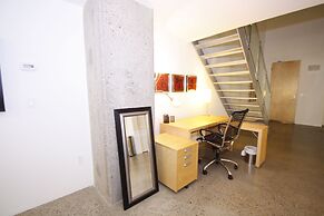 Downtown Loft Style Condo Heated Parking