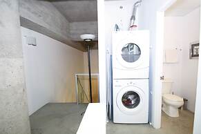 Downtown Loft Style Condo Heated Parking