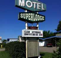 Superlodge Motel