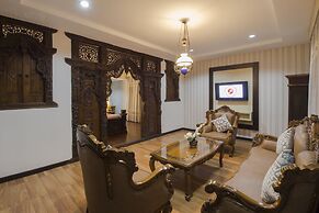 Grand Puri Saron Yogyakarta