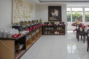 Grand Puri Saron Yogyakarta