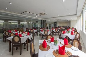 Grand Puri Saron Yogyakarta