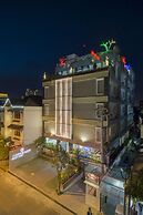 Grand Puri Saron Yogyakarta