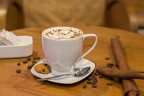 Grand Puri Saron Yogyakarta