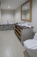 Grand Puri Saron Yogyakarta