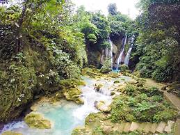 Panglao Island Inn - Hostel