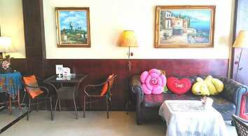 Relax Time Silom - Hostel