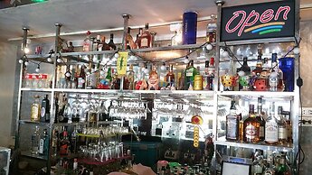 Relax Time Silom - Hostel