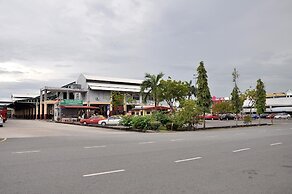 Tanjak Motel - Hostel