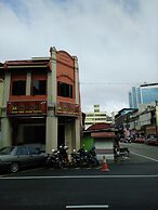 Diyana Budget Hotel - Hostel