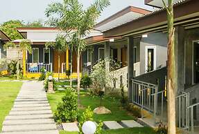 Popular Lanta Resort