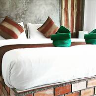 Popular Lanta Resort