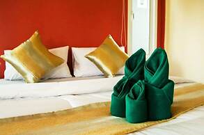 Popular Lanta Resort