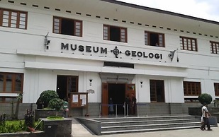 D'Best Hotel Sofia Bandung