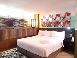 Somewhere to Escape - Hometel