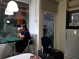 Somewhere to Escape - Hometel