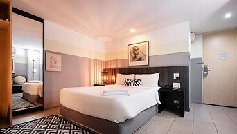 Somewhere to Escape - Hometel