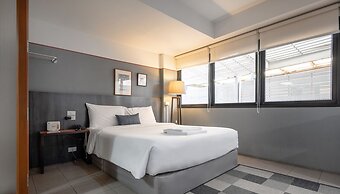 Somewhere to Escape - Hometel