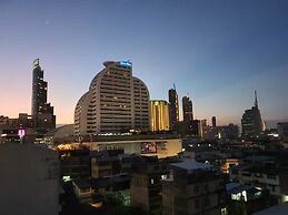 Somewhere to Escape - Hometel