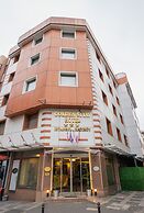Golden Siyav Hotel