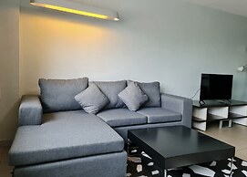 Sathorn Terrace Apartment