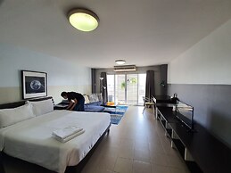 Sathorn Terrace Apartment