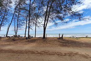 AlSafina Kijal Beach Resort & Restaurant