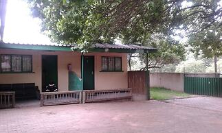 Kazungula Guest House