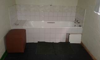 Kazungula Guest House